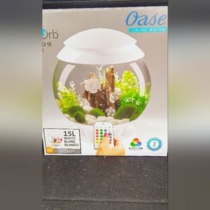 HALO 15 Aquarium with MCR Light - 4 gallon